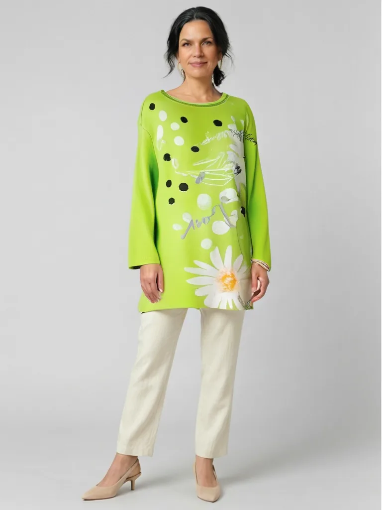 Shasta Daisy Graphic Tunic